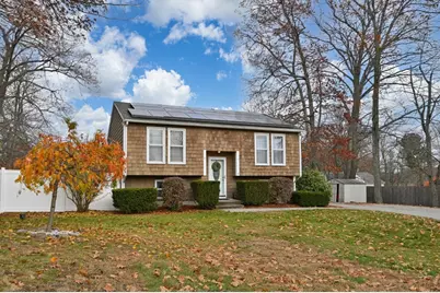 14 Malvern Ave, Tyngsborough, MA 01879 - Photo 3