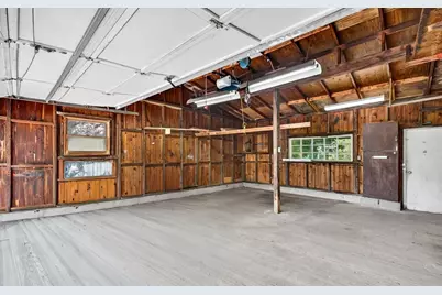 121 Poplar St, Greenfield, MA 01301 - Photo 23