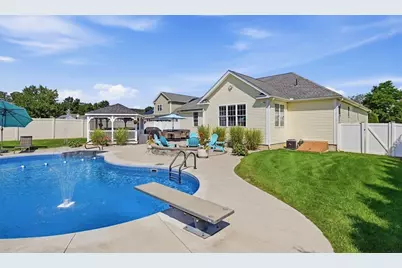112 Farmington Cir, Agawam, MA 01030 - Photo 37