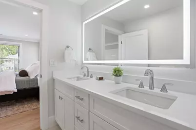 36 Loomis #302, Bedford, MA 01730 - Photo 5
