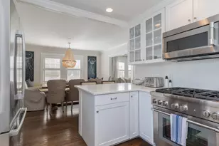 7 N Beach St, Nantucket, MA 02554 - Photo 9