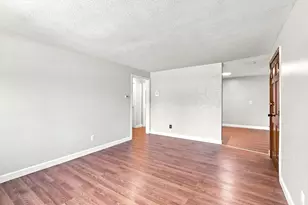 53 N Billerica Rd, Lowell, MA 01852 - Photo 3