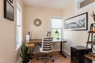 5 Everett Ct, Boston, MA 02128 - Photo 9