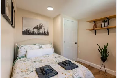 5 Everett Ct #Apt 2B, Boston, MA 02128 - Photo 13