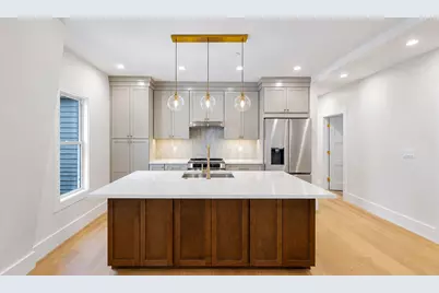 139 Sycamore St. #B, Somerville, MA 02145 - Photo 1