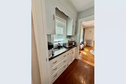 9 Olcott #1, Watertown, MA 02472 - Photo 9
