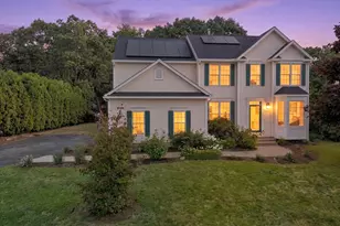16 Seaver Farm Ln, Grafton, MA 01560 - Photo 1