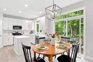 16 Seaver Farm Ln, Grafton, MA 01560 - Photo 7