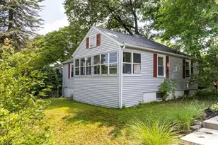 25 Marilyn Dr, Auburn, MA 01501 - Photo 3
