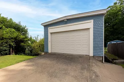 330 Lincoln Ave, Fall River, MA 02720 - Photo 7
