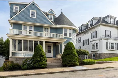 330 Lincoln Ave, Fall River, MA 02720 - Photo 3