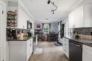 84 Southbridge Rd, Charlton, MA 01507 - Photo 11