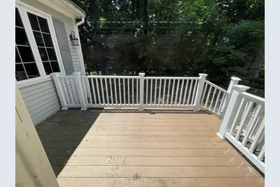 10 Crowningshield  Dr, Paxton, MA 01612 - Photo 9