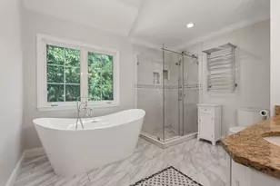 107 Rowe St, Newton, MA 02465 - Photo 21