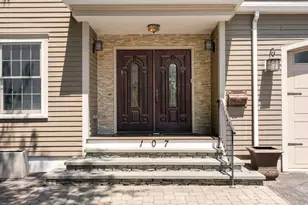 107 Rowe St, Newton, MA 02465 - Photo 1