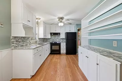 50 Talbot Rd, Springfield, MA 01119 - Photo 3