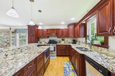 106 David St, Fall River, MA 02720 - Photo 9