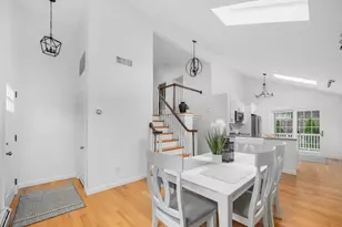 22 Hull St, Jamestown, RI 02835 - Photo 11