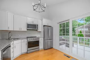 22 Hull St, Jamestown, RI 02835 - Photo 7