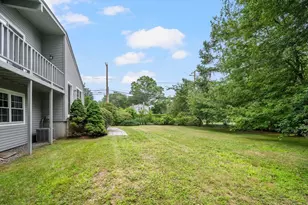 22 Hull St, Jamestown, RI 02835 - Photo 27