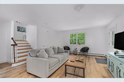 22 Hull St, Jamestown, RI 02835 - Photo 13