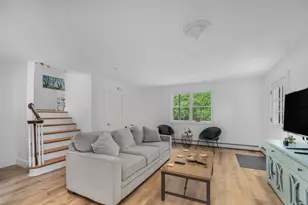 22 Hull St, Jamestown, RI 02835 - Photo 13