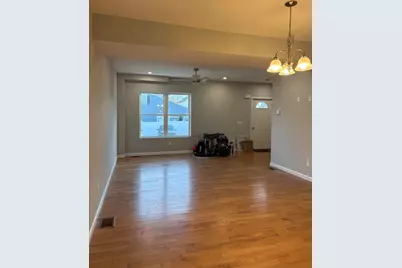 184 Avenue C #03, Woonsocket, RI 02895 - Photo 3