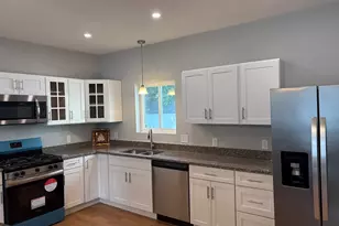 184 Avenue C, Woonsocket, RI 02895 - Photo 3