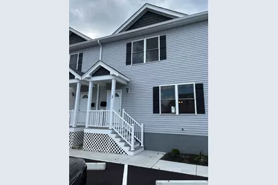 184 Avenue C #03, Woonsocket, RI 02895 - Photo 1