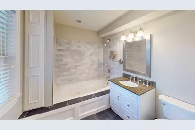 214-216 W 7th St #2L, Boston, MA 02127 - Photo 19