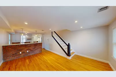 214-216 W 7th St #2L, Boston, MA 02127 - Photo 9
