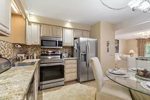 242 Mt Vernon St, Lawrence, MA 01843 - Photo 3