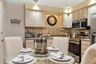242 Mt Vernon St, Lawrence, MA 01843 - Photo 5