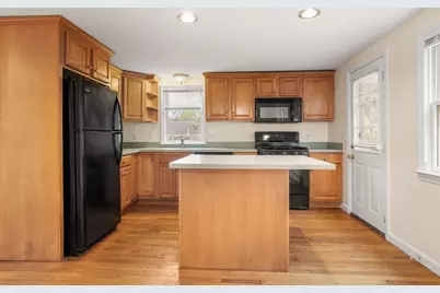 311 Cotuit Rd, Mashpee, MA 02649 - Photo 9
