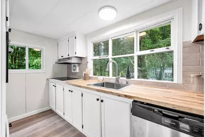 67 Willow, Wales, MA 01081 - Photo 21