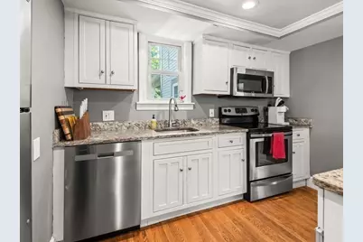 82 Main Street, Blackstone, MA 01504 - Photo 5