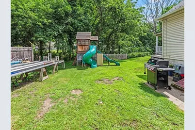 82 Main Street, Blackstone, MA 01504 - Photo 37