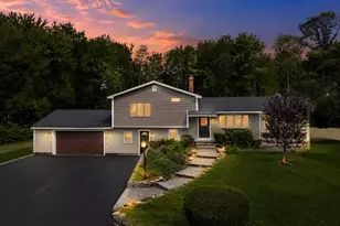 14 Clarence St, Billerica, MA 01821 - Photo 35