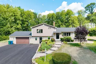 14 Clarence St, Billerica, MA 01821 - Photo 1