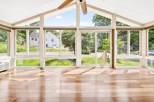 14 Clarence St, Billerica, MA 01821 - Photo 13