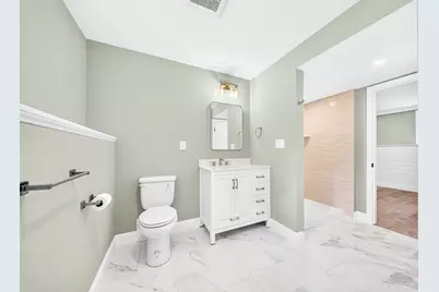 14 Clarence Street, Billerica, MA 01821 - Photo 29