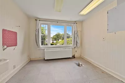 793 Lynnfield St, Lynn, MA 01904 - Photo 11