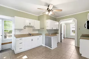 204 School St, Franklin, MA 02038 - Photo 9