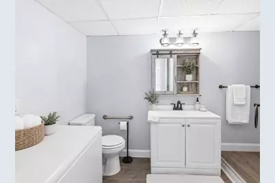 204 School Street, Franklin, MA 02038 - Photo 27