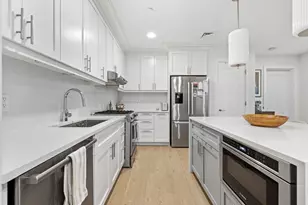 301 Border, Boston, MA 02128 - Photo 3