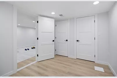 19 Manhattan Ter, Newton, MA 02465 - Photo 33