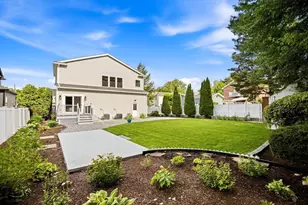 19 Manhattan Terrace, Newton, MA 02465 - Photo 37