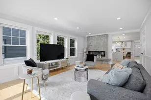 19 Manhattan Terrace, Newton, MA 02465 - Photo 17