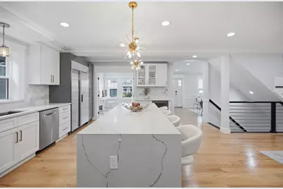 19 Manhattan Ter, Newton, MA 02465 - Photo 11