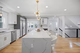 19 Manhattan Terrace, Newton, MA 02465 - Photo 11
